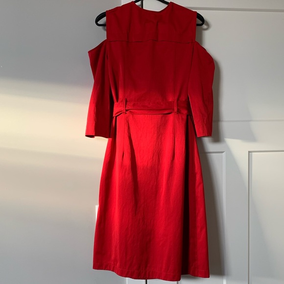 Cold Shoulder Dress ❤️ - Picture 5 of 8